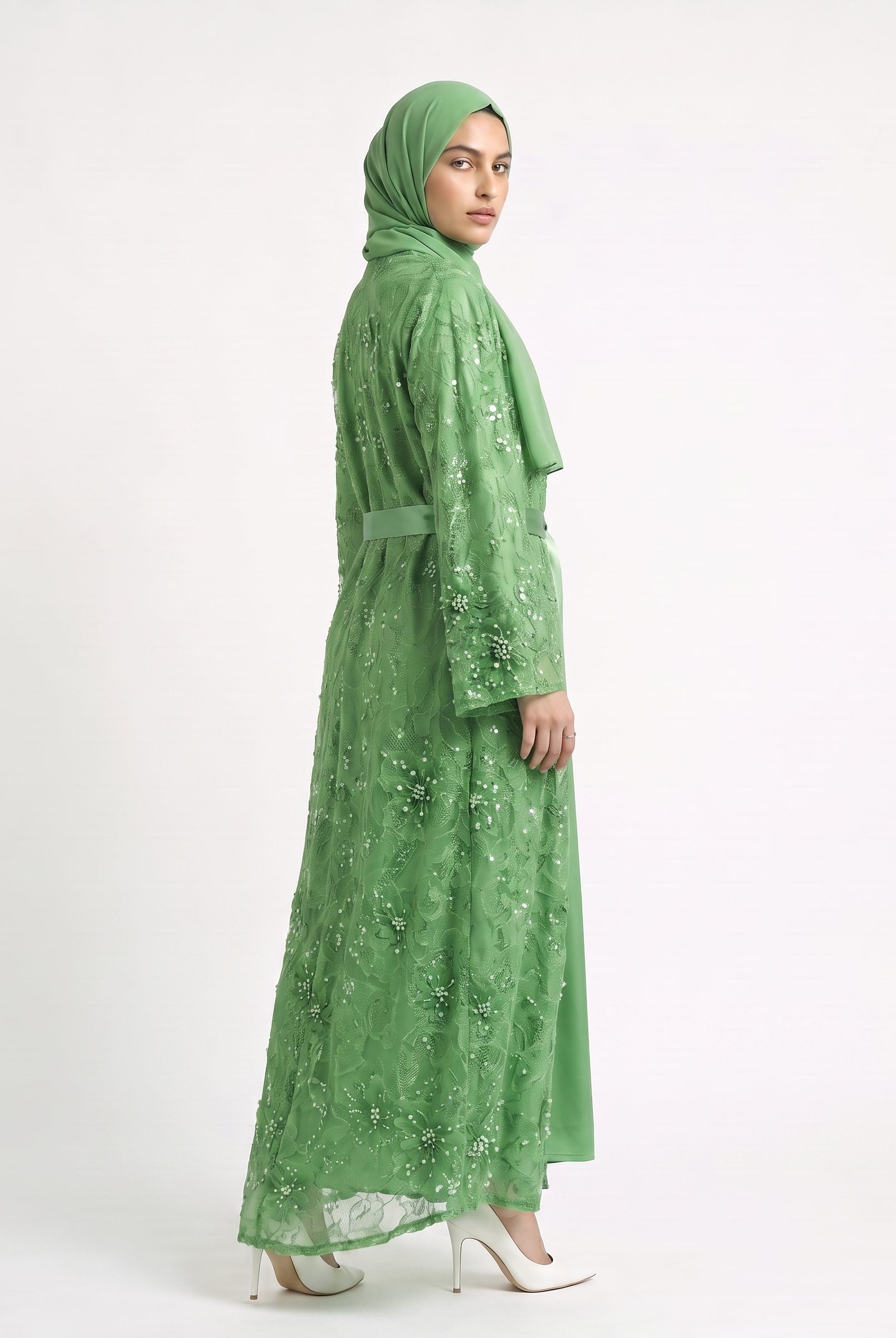 Classic Floral Open Abaya with Satin Belt - For Women - Image 4