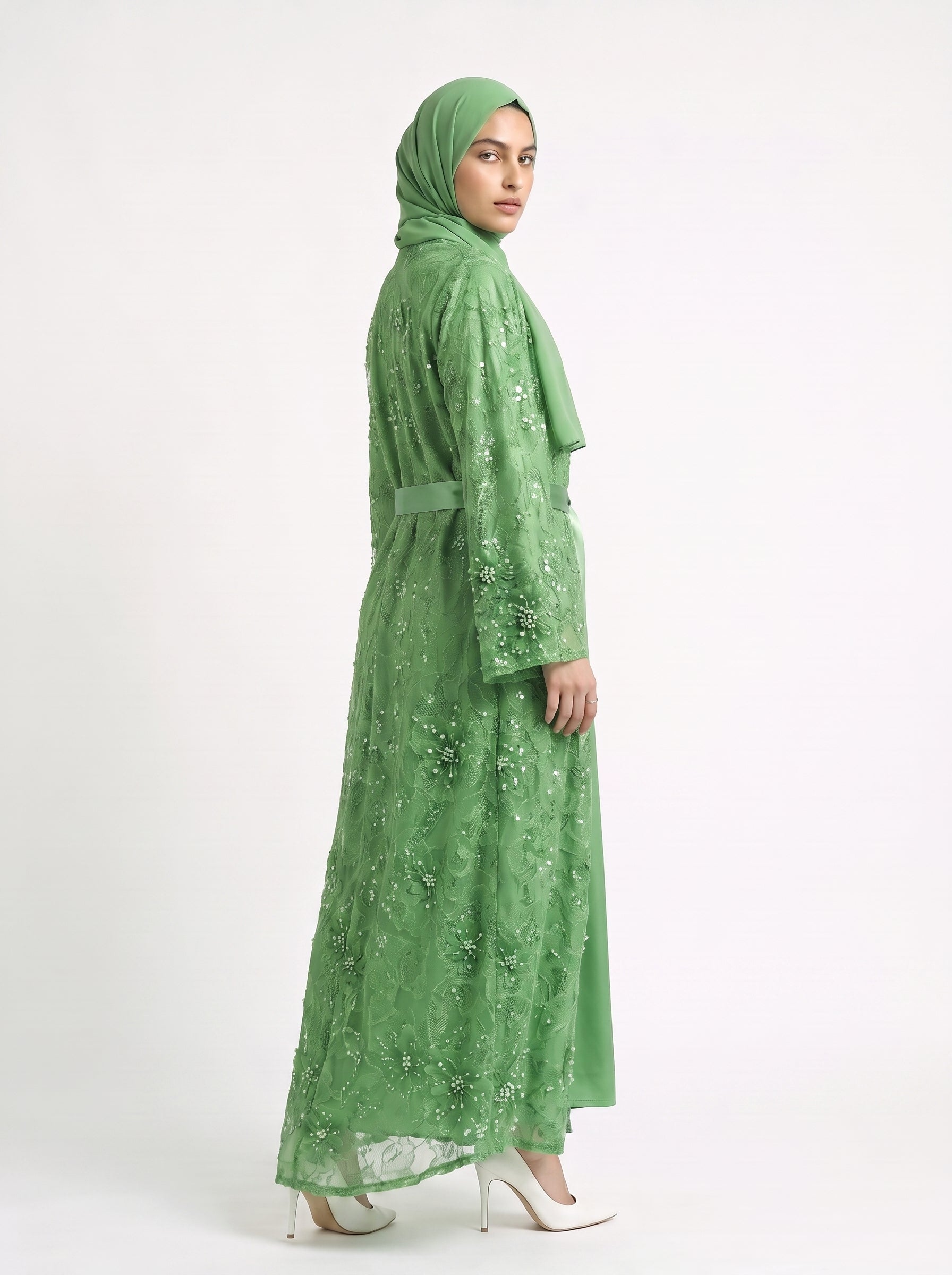 Classic Floral Open Abaya with Satin Belt - For Women - Image 4